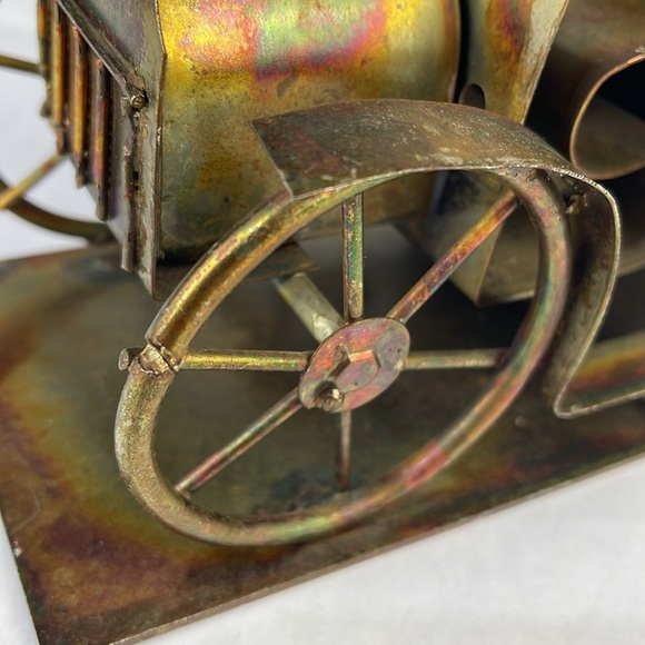 Handmade Metal Car Book End Statue - Picture 8 of 11